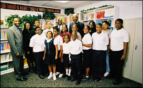 photo of Secretary Paige and Darrell Green