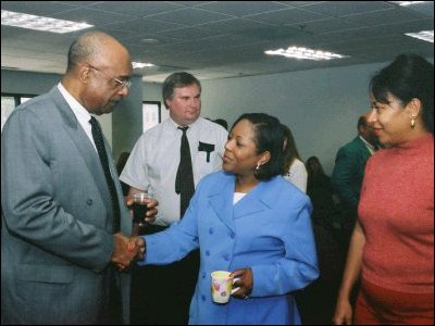 Secretary Paige meets with employees at the U.S. Department of Education's regional office in Denver, CO.